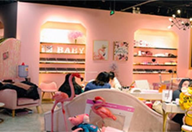合肥美甲店裝修美甲店設計少不了創(chuàng)意與特色的碰撞