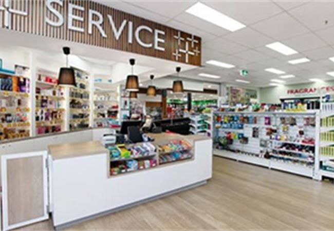 注重合肥藥店店面裝修設計，卓創裝飾教你藥店陳列方法