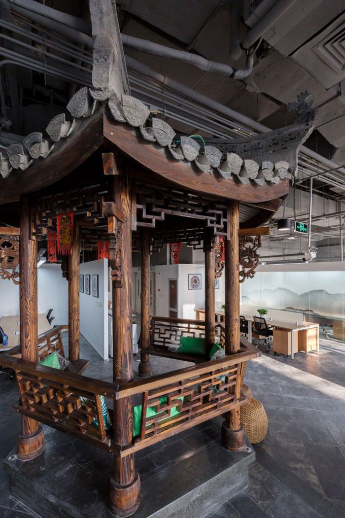 合肥辦公室裝修設(shè)計前我們必須結(jié)合實際考慮如何選擇辦公室裝修風格