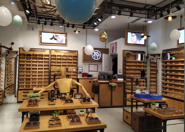 合肥眼鏡店裝修設計詳談眼鏡店裝修步驟以及流程