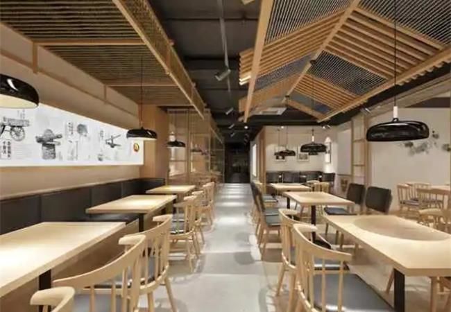 專業(yè)的合肥餐飲店裝修，顧客才會(huì)絡(luò)繹不絕！